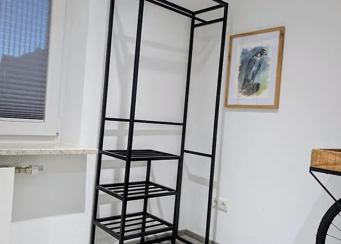 Modern Artist On 165qm In *